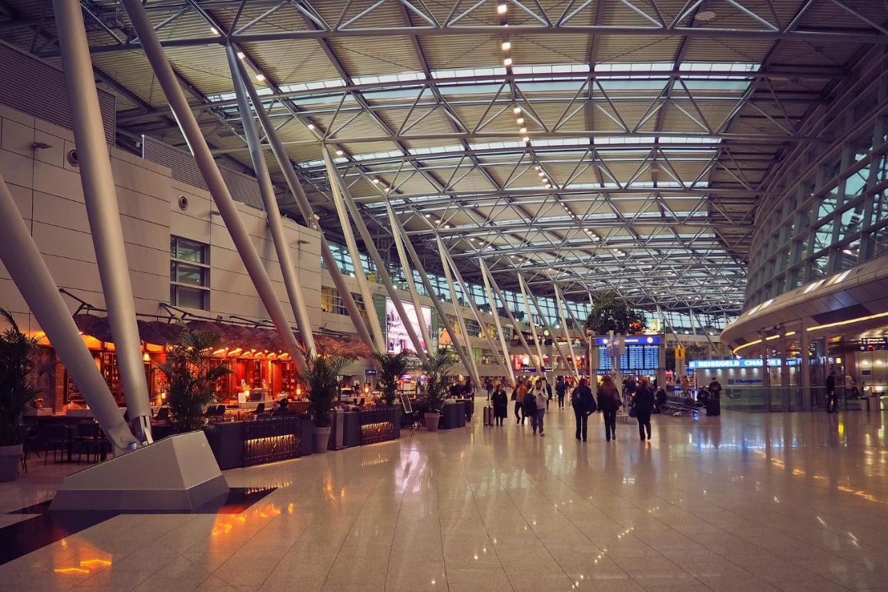 Hotel Red Velvet At Delhi Airport Nueva Delhi Exterior foto